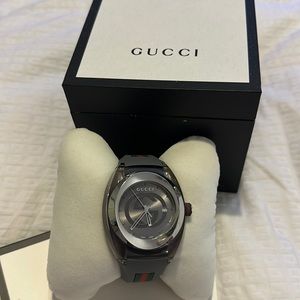 Gucci watch